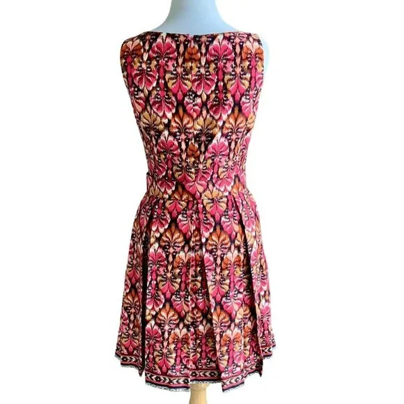 MUSE SLEEVELESS ZIP PLEATED BOTTOM 6 MULTI COLORED ABSTRACT PATTERN DRESS NWOT - Picture 12 of 14